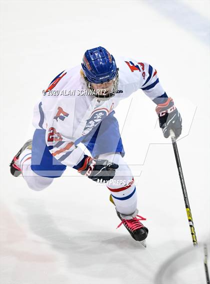 Thumbnail 1 in McQuaid Jesuit @ Fairport (Section 5 Semifinal)  photogallery.