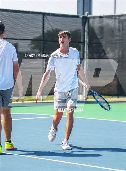 Thumbnail 3 in UIL 3A Boys Tennis (Semifinals) photogallery.