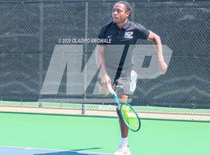 Thumbnail 1 in UIL 3A Boys Tennis (Semifinals) photogallery.