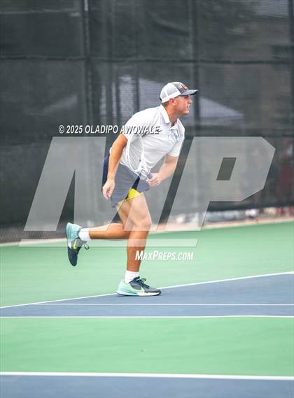 Thumbnail 1 in UIL 3A Boys Tennis (Semifinals) photogallery.