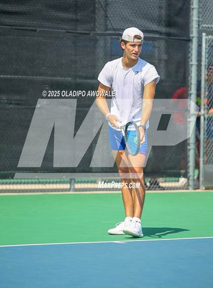 Thumbnail 3 in UIL 3A Boys Tennis (Semifinals) photogallery.