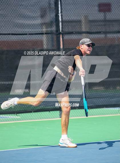 Thumbnail 3 in UIL 3A Boys Tennis (Semifinals) photogallery.
