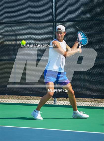 Thumbnail 1 in UIL 3A Boys Tennis (Semifinals) photogallery.