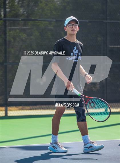 Thumbnail 1 in UIL 3A Boys Tennis (Semifinals) photogallery.