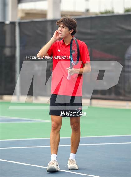 Thumbnail 3 in UIL 3A Boys Tennis (Semifinals) photogallery.