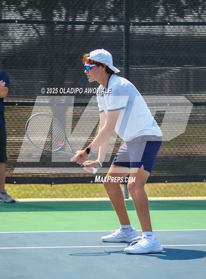 Thumbnail 1 in UIL 3A Boys Tennis (Semifinals) photogallery.