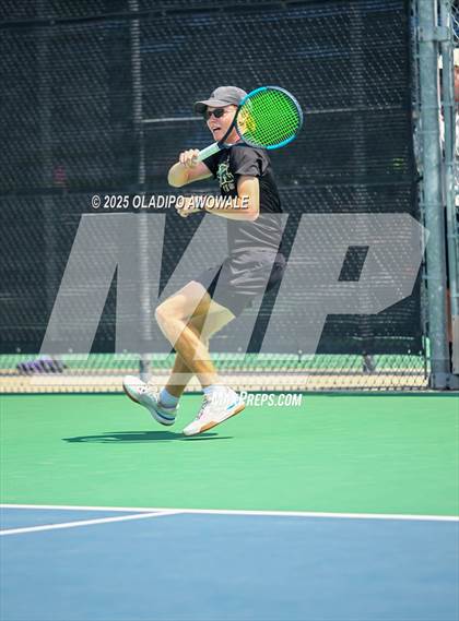 Thumbnail 1 in UIL 3A Boys Tennis (Semifinals) photogallery.