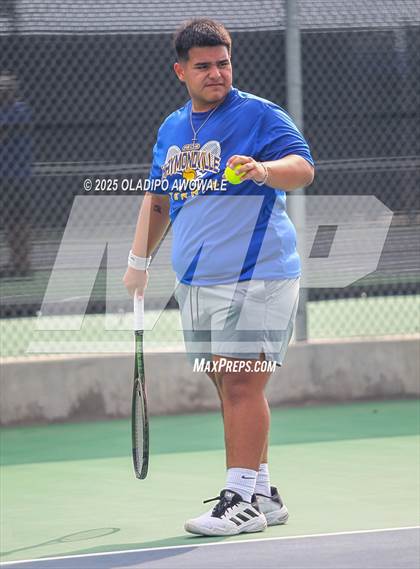 Thumbnail 1 in UIL 3A Boys Tennis (Semifinals) photogallery.