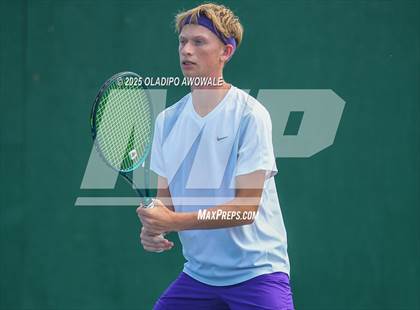 Thumbnail 1 in UIL 3A Boys Tennis (Semifinals) photogallery.