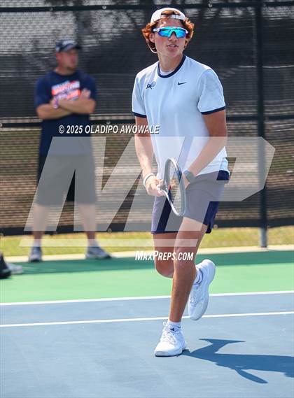 Thumbnail 2 in UIL 3A Boys Tennis (Semifinals) photogallery.