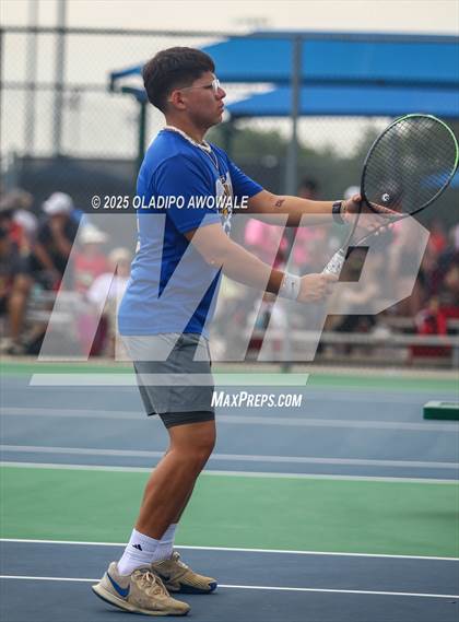 Thumbnail 1 in UIL 3A Boys Tennis (Semifinals) photogallery.