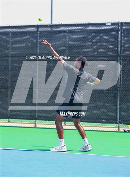 Thumbnail 1 in UIL 3A Boys Tennis (Semifinals) photogallery.