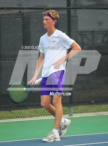 Thumbnail 2 in UIL 3A Boys Tennis (Semifinals) photogallery.