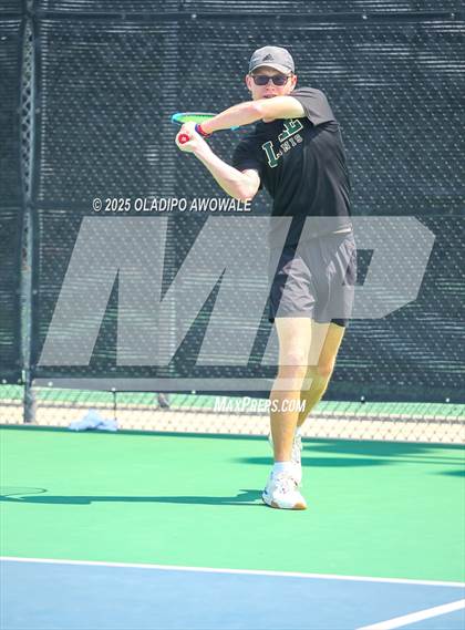Thumbnail 3 in UIL 3A Boys Tennis (Semifinals) photogallery.