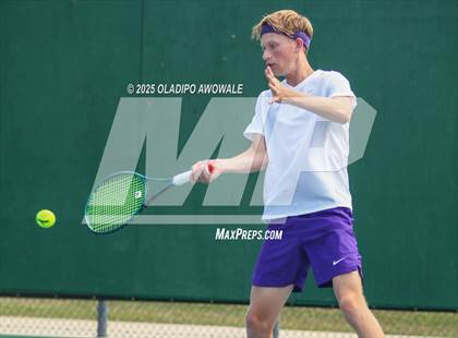 Thumbnail 2 in UIL 3A Boys Tennis (Semifinals) photogallery.