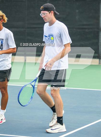 Thumbnail 3 in UIL 3A Boys Tennis (Semifinals) photogallery.