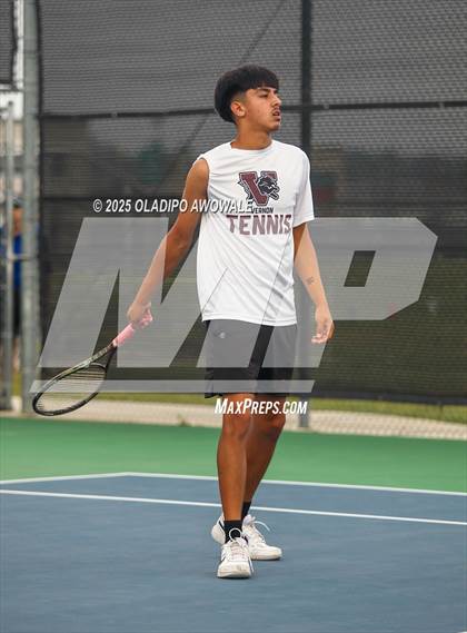 Thumbnail 1 in UIL 3A Boys Tennis (Semifinals) photogallery.