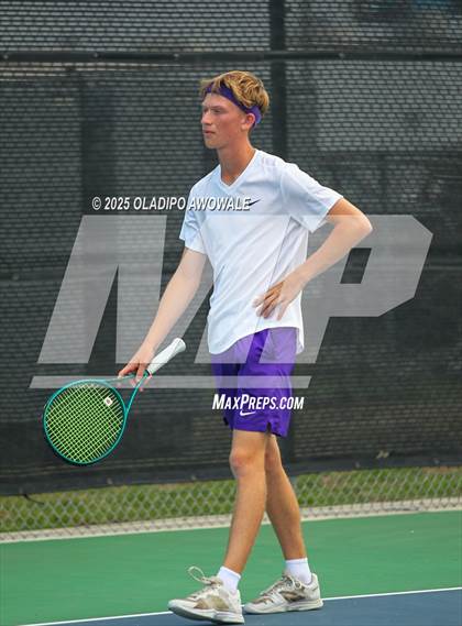 Thumbnail 3 in UIL 3A Boys Tennis (Semifinals) photogallery.
