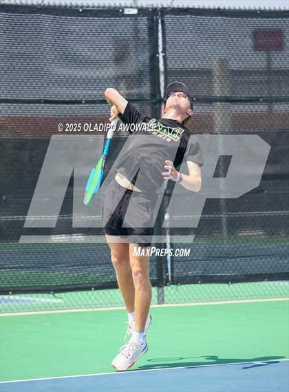 Thumbnail 2 in UIL 3A Boys Tennis (Semifinals) photogallery.
