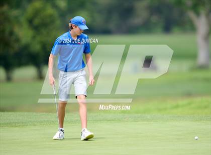 Thumbnail 1 in CIF State Boys Golf Championship photogallery.