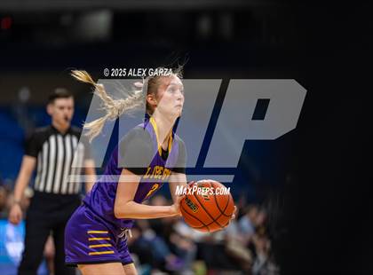 Thumbnail 3 in Liberty Hill vs. Monterey (UIL 5A Basketball Division II Final) photogallery.