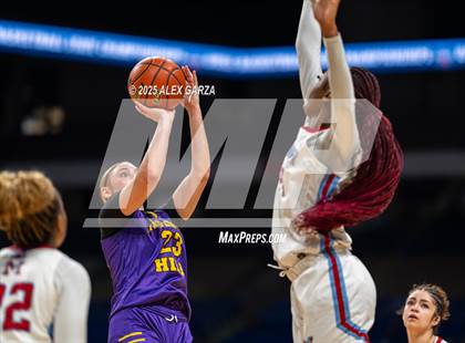 Thumbnail 1 in Liberty Hill vs. Monterey (UIL 5A Basketball Division II Final) photogallery.