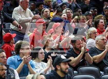 Thumbnail 1 in Jefferson City vs. De Smet Jesuit (MSHSAA Class 5 Championship) photogallery.