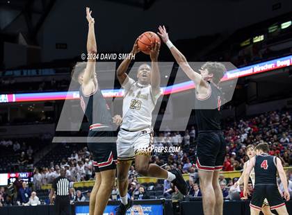 Thumbnail 3 in Jefferson City vs. De Smet Jesuit (MSHSAA Class 5 Championship) photogallery.