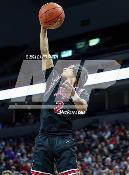 Thumbnail 3 in Jefferson City vs. De Smet Jesuit (MSHSAA Class 5 Championship) photogallery.