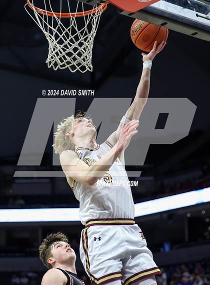 Thumbnail 1 in Jefferson City vs. De Smet Jesuit (MSHSAA Class 5 Championship) photogallery.