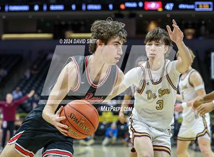 Thumbnail 1 in Jefferson City vs. De Smet Jesuit (MSHSAA Class 5 Championship) photogallery.