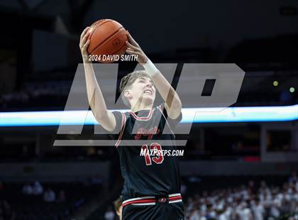 Thumbnail 2 in Jefferson City vs. De Smet Jesuit (MSHSAA Class 5 Championship) photogallery.