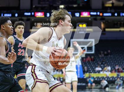 Thumbnail 1 in Jefferson City vs. De Smet Jesuit (MSHSAA Class 5 Championship) photogallery.