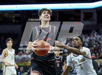 Thumbnail 1 in Jefferson City vs. De Smet Jesuit (MSHSAA Class 5 Championship) photogallery.