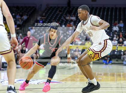Thumbnail 2 in Jefferson City vs. De Smet Jesuit (MSHSAA Class 5 Championship) photogallery.