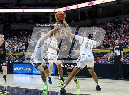Thumbnail 1 in Jefferson City vs. De Smet Jesuit (MSHSAA Class 5 Championship) photogallery.