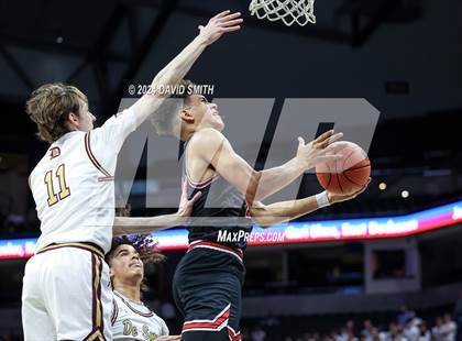 Thumbnail 3 in Jefferson City vs. De Smet Jesuit (MSHSAA Class 5 Championship) photogallery.