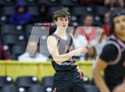 Thumbnail 2 in Jefferson City vs. De Smet Jesuit (MSHSAA Class 5 Championship) photogallery.