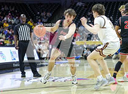 Thumbnail 1 in Jefferson City vs. De Smet Jesuit (MSHSAA Class 5 Championship) photogallery.