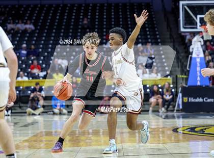 Thumbnail 1 in Jefferson City vs. De Smet Jesuit (MSHSAA Class 5 Championship) photogallery.