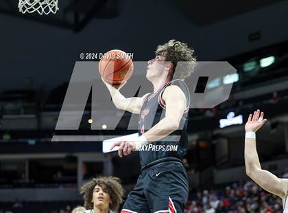 Thumbnail 3 in Jefferson City vs. De Smet Jesuit (MSHSAA Class 5 Championship) photogallery.