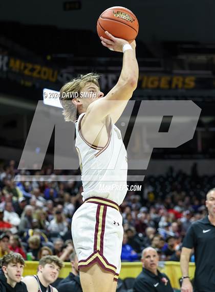 Thumbnail 1 in Jefferson City vs. De Smet Jesuit (MSHSAA Class 5 Championship) photogallery.