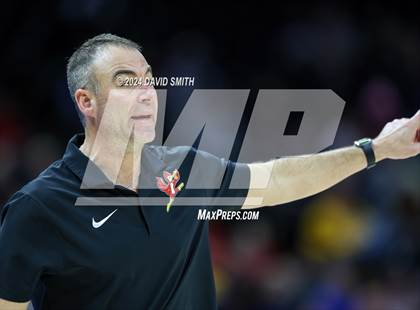 Thumbnail 1 in Jefferson City vs. De Smet Jesuit (MSHSAA Class 5 Championship) photogallery.