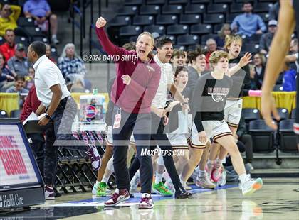 Thumbnail 2 in Jefferson City vs. De Smet Jesuit (MSHSAA Class 5 Championship) photogallery.