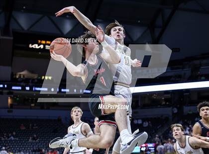 Thumbnail 3 in Jefferson City vs. De Smet Jesuit (MSHSAA Class 5 Championship) photogallery.