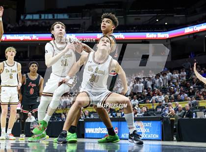 Thumbnail 3 in Jefferson City vs. De Smet Jesuit (MSHSAA Class 5 Championship) photogallery.