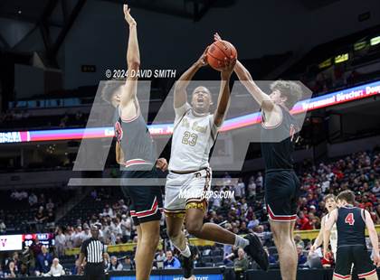 Thumbnail 1 in Jefferson City vs. De Smet Jesuit (MSHSAA Class 5 Championship) photogallery.