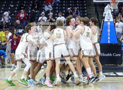 Thumbnail 2 in Jefferson City vs. De Smet Jesuit (MSHSAA Class 5 Championship) photogallery.
