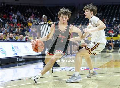 Thumbnail 3 in Jefferson City vs. De Smet Jesuit (MSHSAA Class 5 Championship) photogallery.