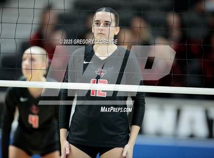 Thumbnail 2 in Liberty vs Lovejoy (UIL 5A Volleyball Regional Final Division 2) photogallery.